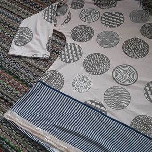 🐙 BRAND NEW 3/4 Womans Blouse